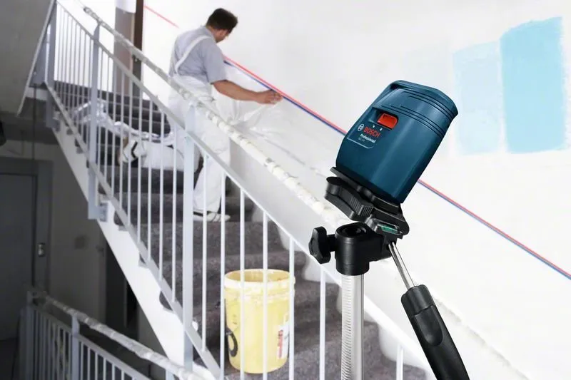 Лазерный уровень Bosch GLL 3 X Professional (0.601.063.CJ0) Лазерный уровень Bosch GLL 3 X Professional (0.601.063.CJ0)