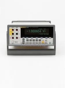 Fluke 8846A/SU - мультиметр Fluke 8846A/SU - мультиметр