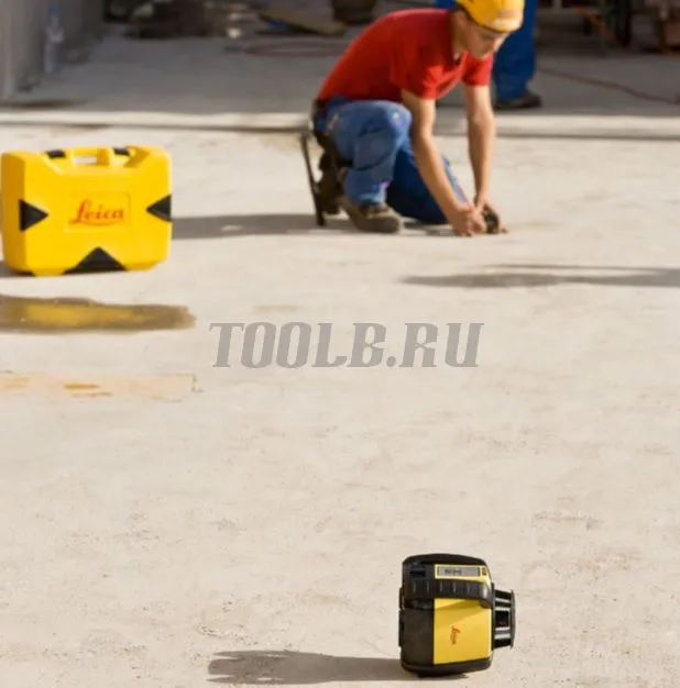 Ротационный нивелир комплект Leica Rugby 640  Ротационный нивелир комплект Leica Rugby 640