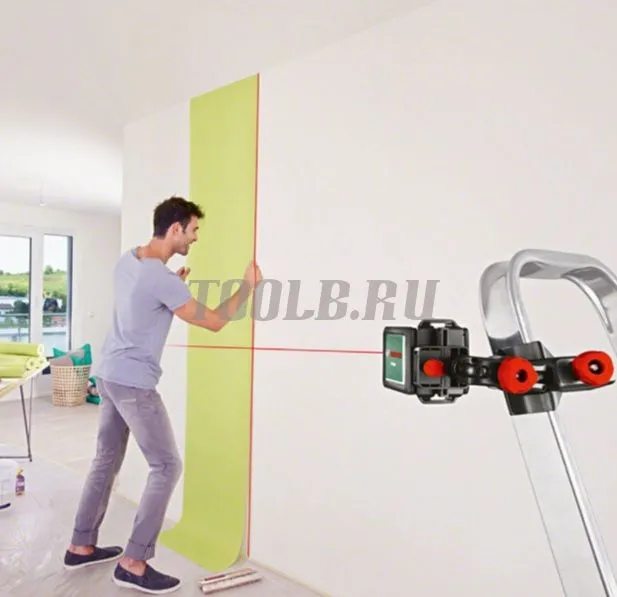BOSCH Quigo III Лазерный уровень с держателем MM2 BOSCH Quigo III Лазерный уровень с держателем MM2