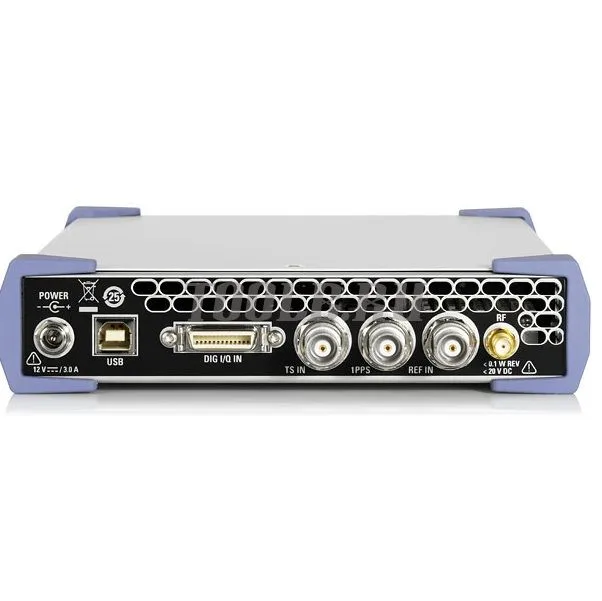 Rohde & Schwarz R&S SFC-U компактный USB модулятор Rohde & Schwarz R&S SFC-U компактный USB модулятор