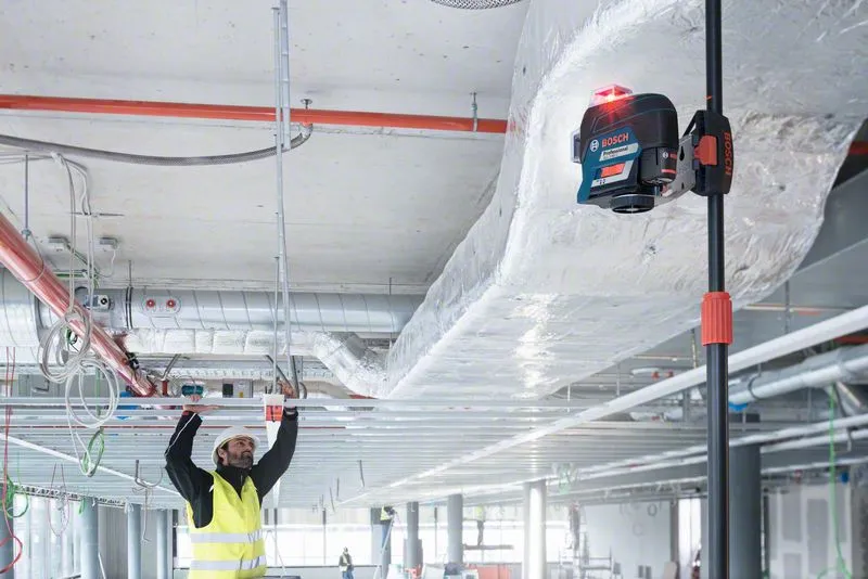 Лазерный уровень Bosch GLL 3-80 C + вкладка под L-BOXX (0.601.063.R00) Лазерный уровень Bosch GLL 3-80 C + вкладка под L-BOXX (0.601.063.R00)