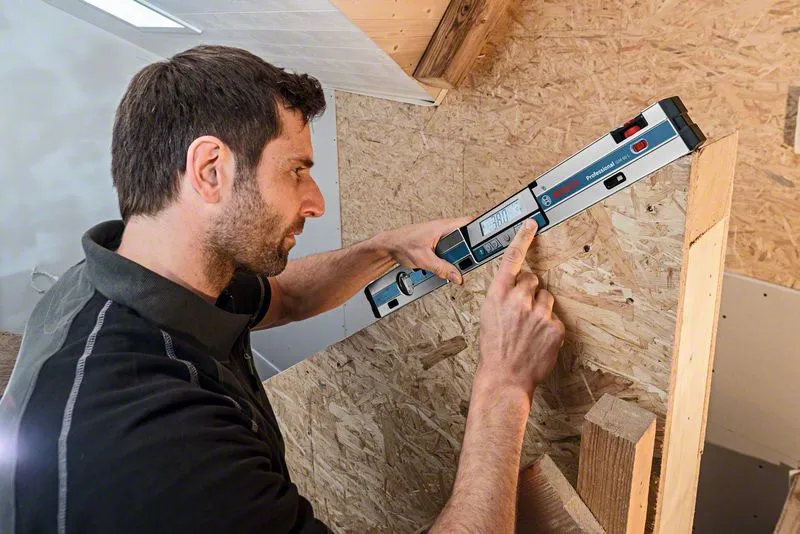 Цифровой уклономер Bosch GIM 60 L NEW (0.601.076.900) Цифровой уклономер Bosch GIM 60 L NEW (0.601.076.900)